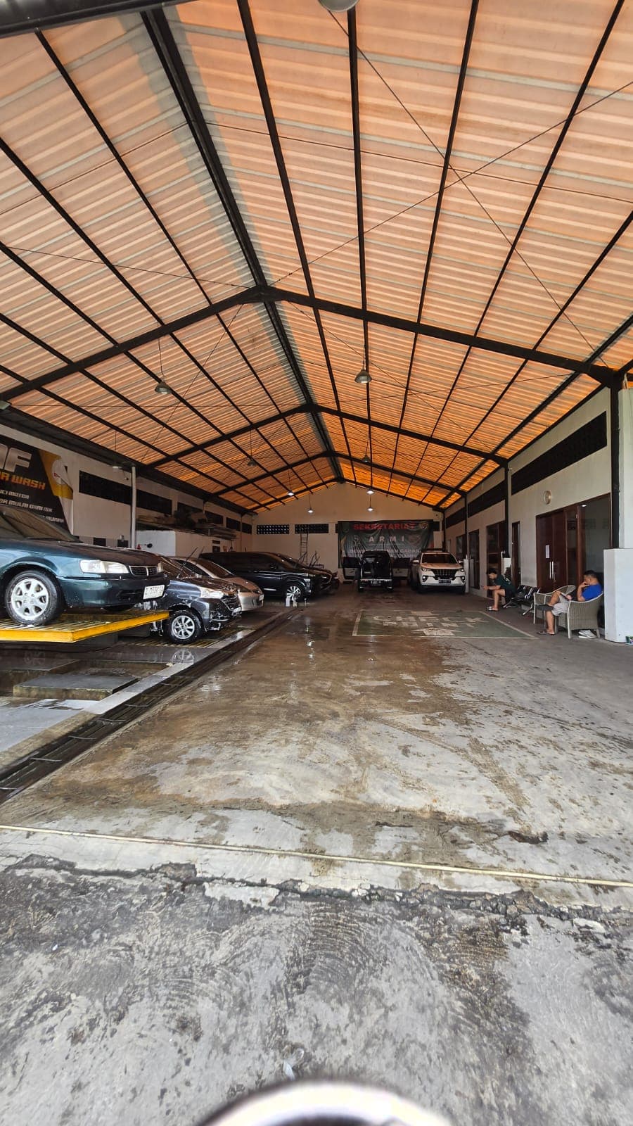 Rental Mobil Premium Ciamis – Pilihan Sewa Mobil Mewah untuk Perjalanan Nyaman